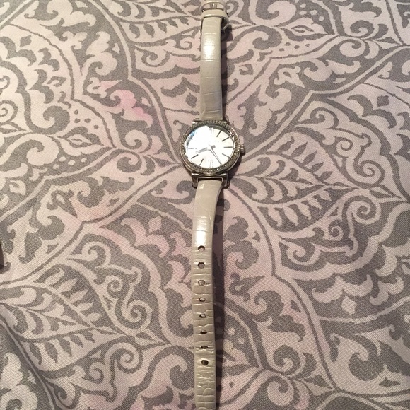 Michael Kors Watch - Picture 3 of 4